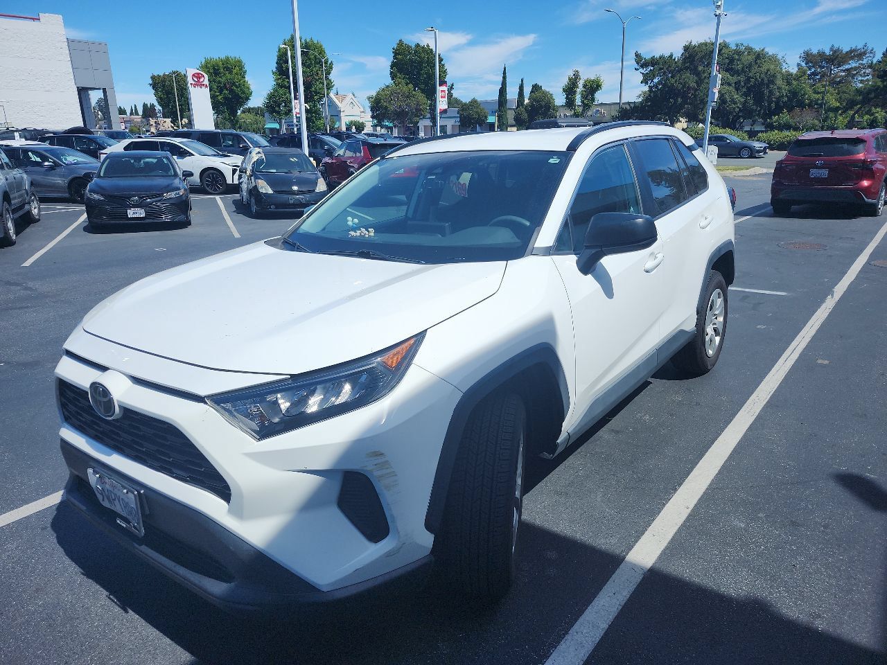 Used 2019 Toyota RAV4 LE w/ All Weather Liner Package AWD/4WD image 1