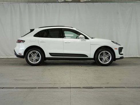 New 2025 Porsche Macan image 8