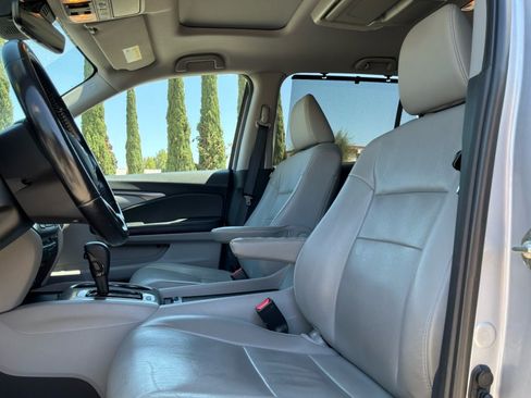 Used 2019 Honda Pilot EX-L image 16