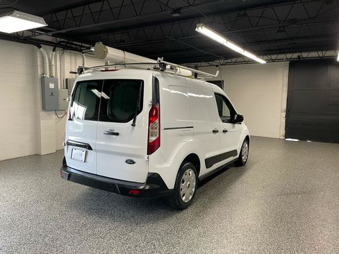 Used 2022 Ford Transit Connect XLT FWD image 6