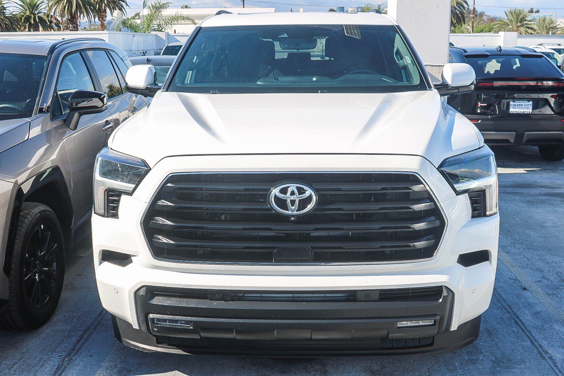 Used 2025 Toyota Sequoia SR5 AWD/4WD image 3