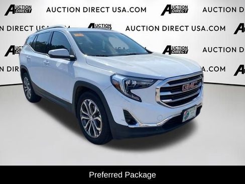 Used 2019 GMC Terrain SLT w/ Preferred Package image 3