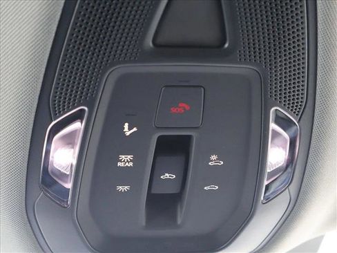 Used 2025 Audi Q5 Premium w/ Convenience Package AWD/4WD image 23