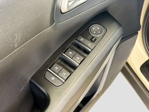 Used 2020 Kia Soul EX FWD image 19