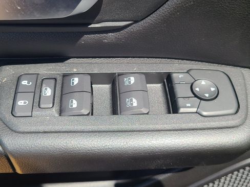 New 2026 RAM 1500 Express AWD/4WD image 12