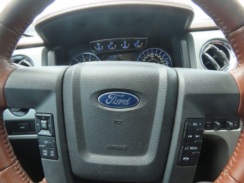 Used 2013 Ford F150 King Ranch w/ King Ranch Luxury Pkg AWD/4WD image 27
