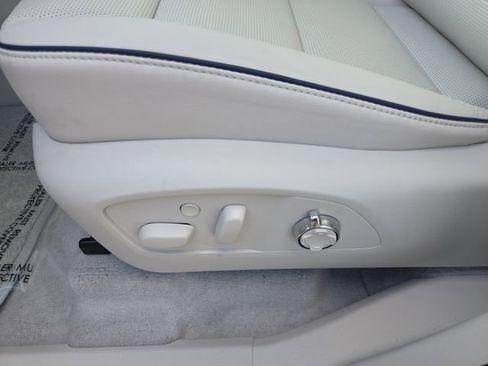 New 2026 Buick Enclave Avenir w/ Super Cruise Package image 20