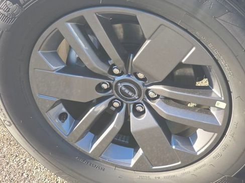 New 2026 Nissan Frontier SV w/ Tow Package image 19