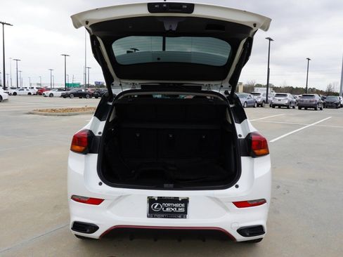 Used 2023 Buick Encore GX Essence w/ Experience Buick Package image 33