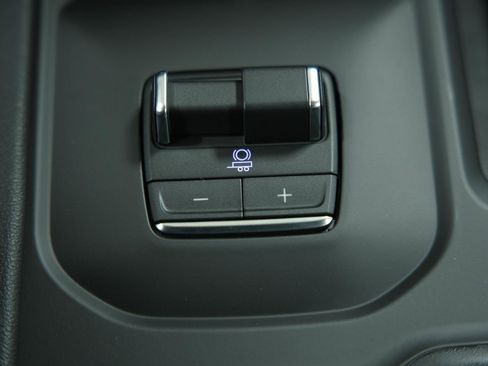 New 2026 GMC Sierra 2500 AT4 w/ AT4 Preferred Package image 41