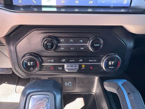 Used 2021 Ford Bronco Wildtrak AWD/4WD image 19