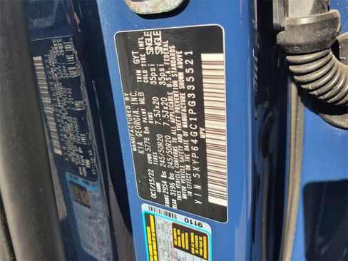 Used 2023 Kia Telluride S image 19