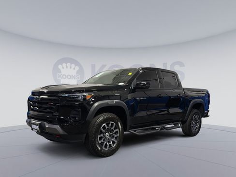 Used 2024 Chevrolet Colorado Z71 w/ Z71 Convenience Package 2 AWD/4WD image 1