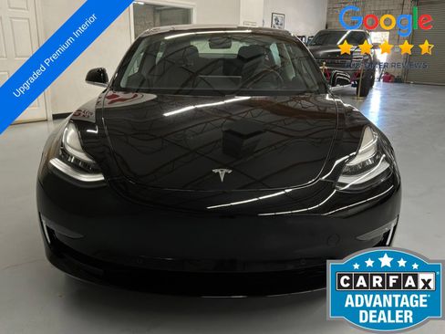 Used 2018 Tesla Model 3 Mid Range RWD image 2
