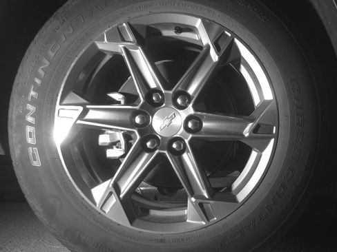Used 2025 Chevrolet Blazer LT FWD image 15