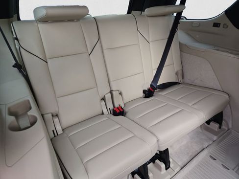 Certified 2023 Cadillac Escalade Premium Luxury w/ LPO, Illumination Package image 18