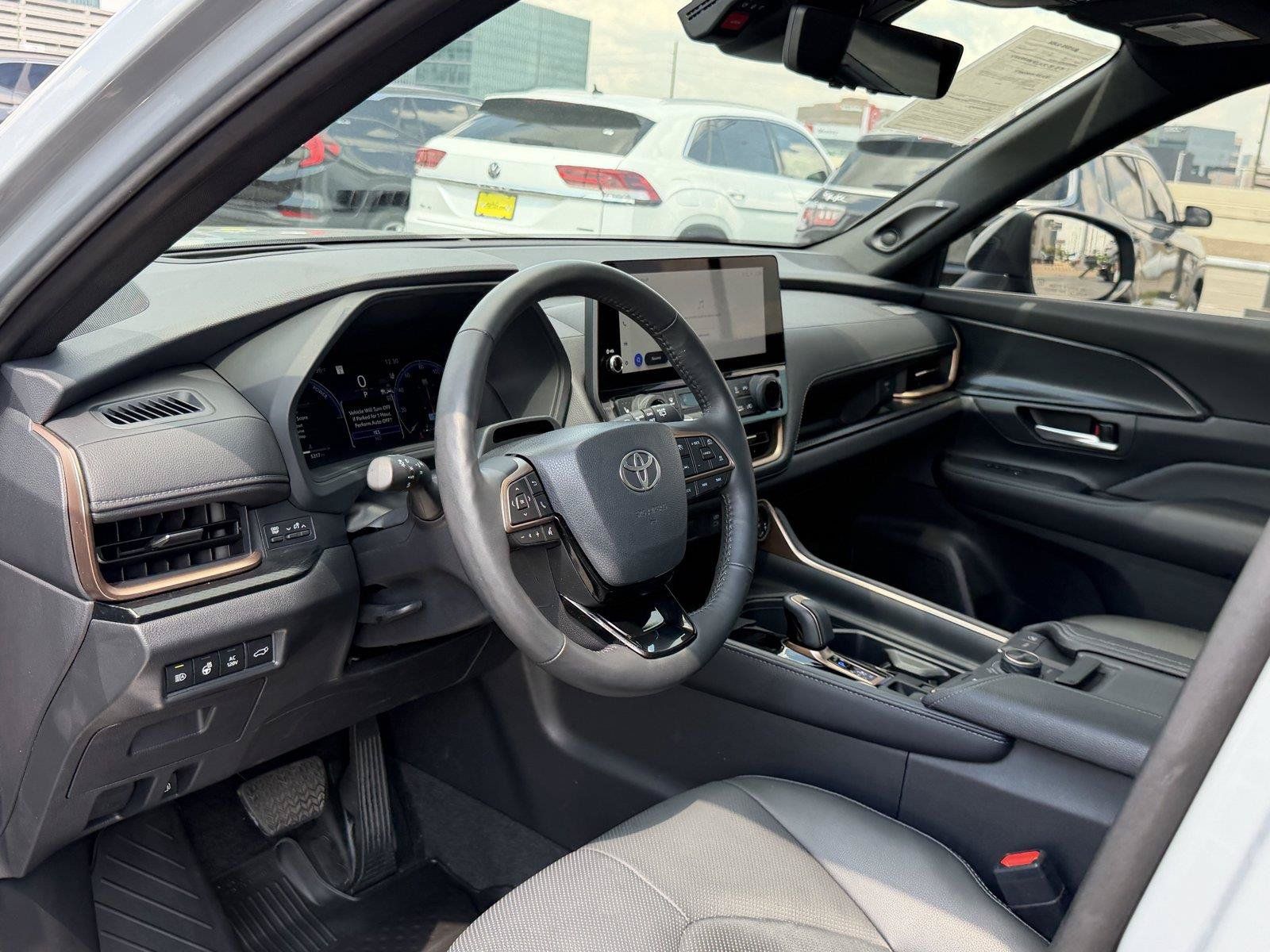 Used 2026 Toyota Grand Highlander AWD Hybrid image 16