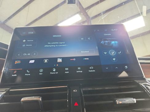 Used 2023 Lincoln Navigator Reserve AWD/4WD image 30