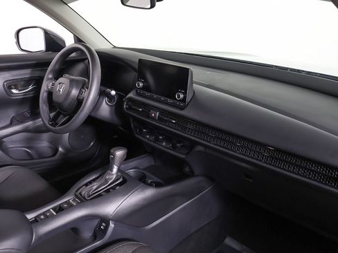 Used 2025 Honda HR-V LX image 24