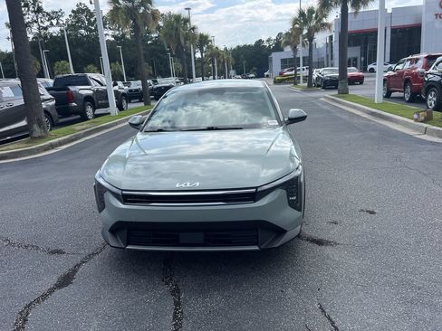 Used 2025 Kia K4 EX FWD image 3