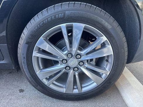 Used 2024 Cadillac XT5 Premium Luxury w/ Technology Package image 8