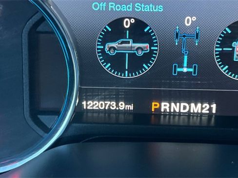 Used 2017 Ford F250 Platinum w/ Platinum Ultimate Package image 30