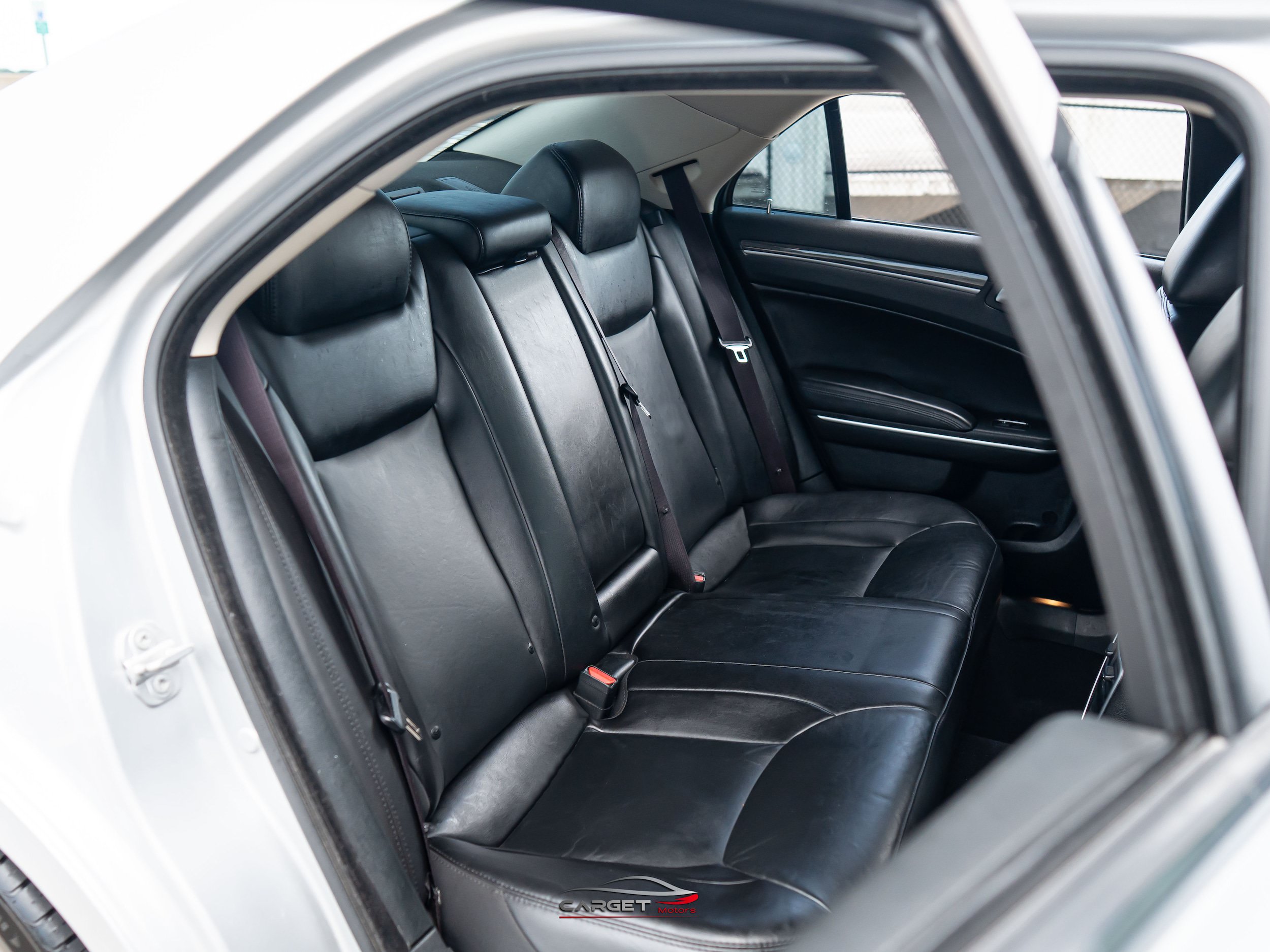 Used 2022 Chrysler 300 Touring L RWD image 18