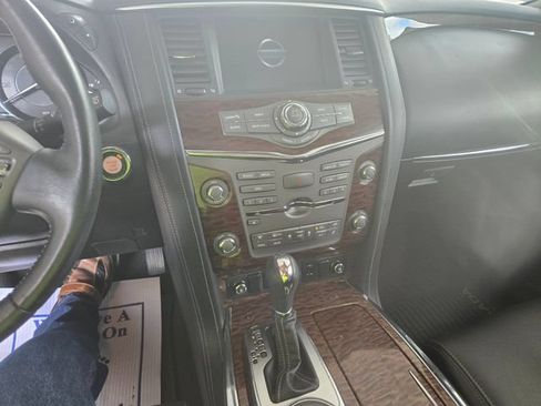 Used 2020 Nissan Armada Platinum w/ Captain's Chairs Package RWD image 2