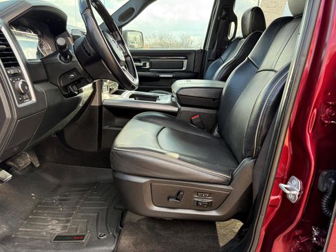 Used 2017 RAM 1500 Limited image 10