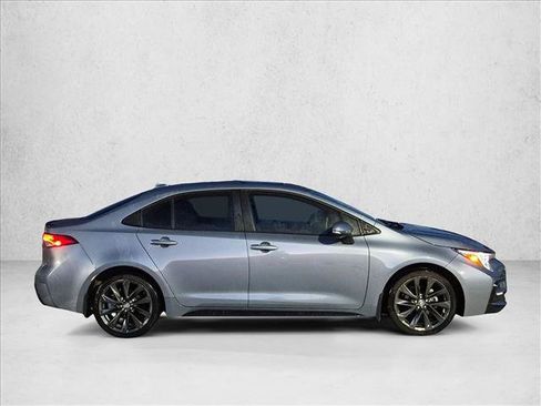 Used 2024 Toyota Corolla XSE FWD image 4