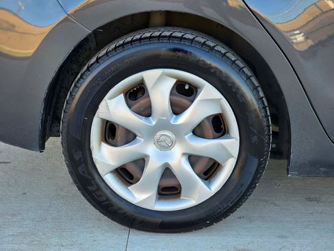 Used 2015 MAZDA MAZDA3 i Sport image 30