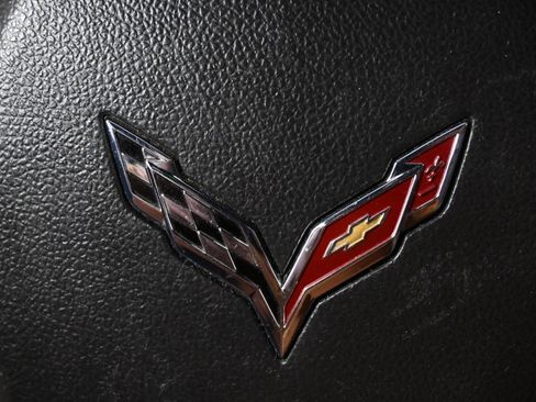 Used 2014 Chevrolet Corvette Z51 w/ 3LT Preferred Equipment Group image 34