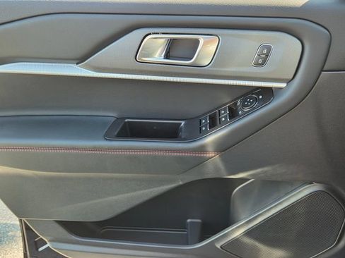New 2026 Ford Explorer ST-Line RWD image 26