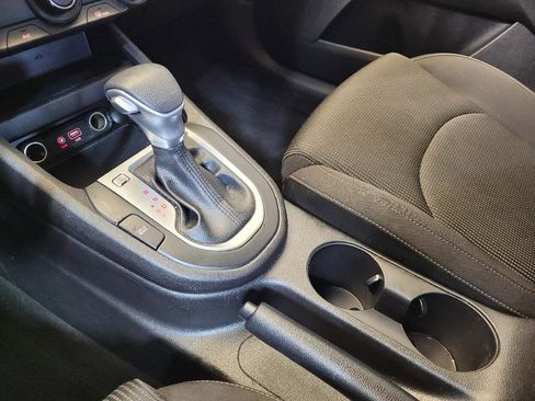 Used 2020 Kia Forte FE image 26