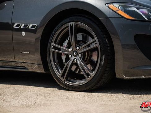 Used 2017 Maserati GranTurismo Sport image 44