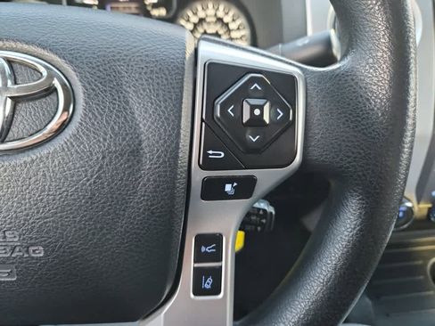 Used 2018 Toyota Tundra SR5 w/ TRD Off Road Package image 30