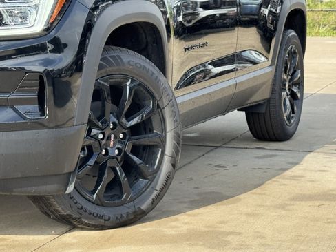 New 2026 GMC Terrain Elevation w/ Elevation Premium Package FWD image 12