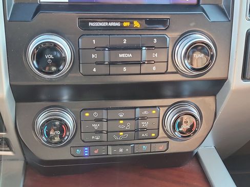 Used 2020 Ford F150 King Ranch w/ Equipment Group 601A Luxury image 23