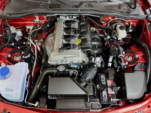 Used 2024 MAZDA MX-5 Miata RF Grand Touring RWD image 26