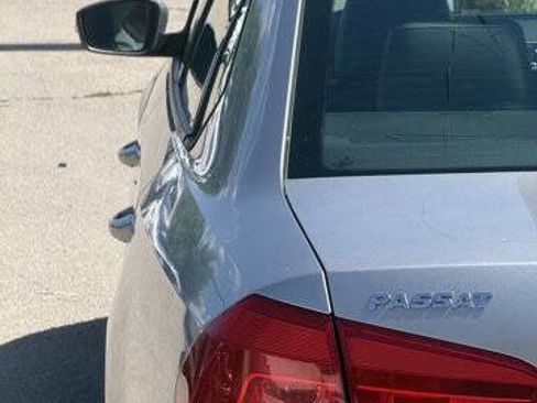 Used 2014 Volkswagen Passat 1.8T S FWD image 19