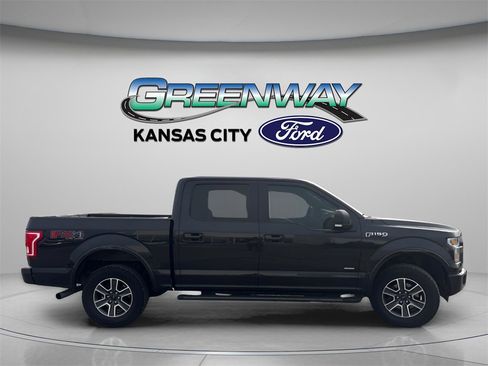 Used 2015 Ford F150 XLT w/ Equipment Group 302A Luxury image 9