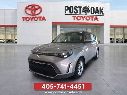 Used 2025 Kia Soul LX w/ LX Technology Package