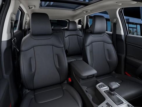 New 2026 Kia Sportage EX w/ EX Panorama Roof Package image 15