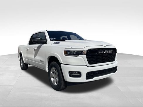 New 2026 RAM 1500 4x4 Crew Cab image 3