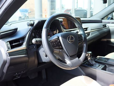 Used 2020 Lexus ES 350 w/ Premium Package image 35