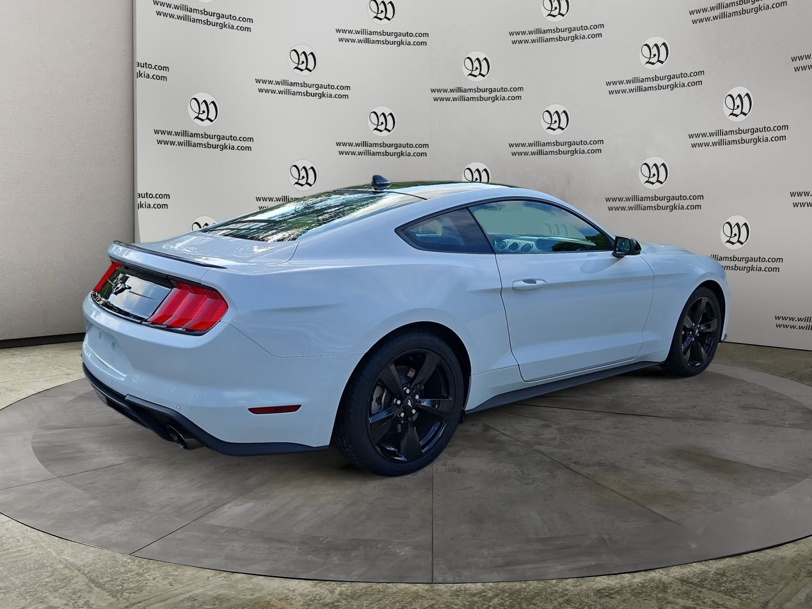 Used 2023 Ford Mustang Coupe w/ Equipment Group 101A RWD image 5