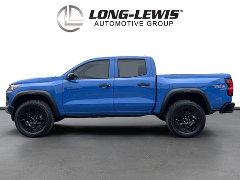 Used 2026 Chevrolet Colorado Trail Boss AWD/4WD image 2