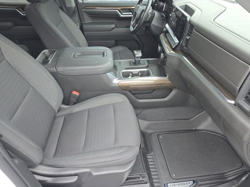 Used 2022 Chevrolet Silverado 1500 RST w/ Redline Edition image 29