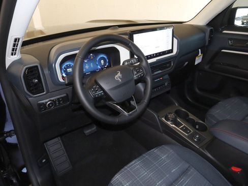 New 2025 Ford Bronco Sport Heritage w/ Convenience Package image 21