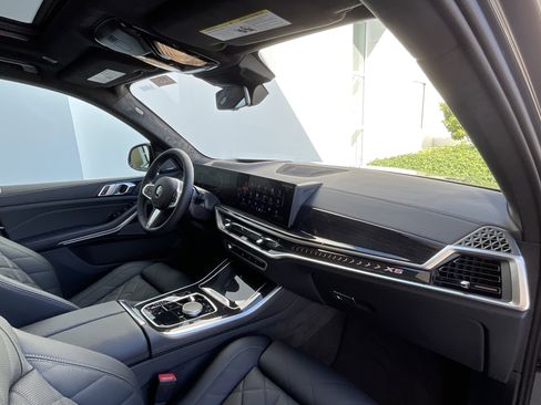 New 2026 BMW X5 sDrive40i image 21
